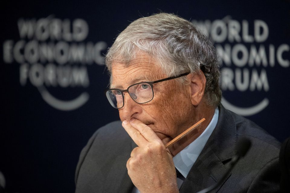 CEO da Microsoft defende “freio de emergência” para IA