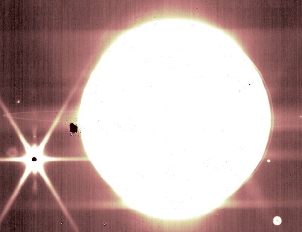 Imagens de Júpiter através de lentes infravermelhas permitem observar anéis do planeta / James Webb/Nasa