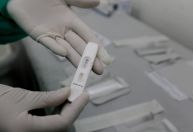 Testagem e autocuidado: infectologista dá dicas para evitar a Covid-19 no Natal