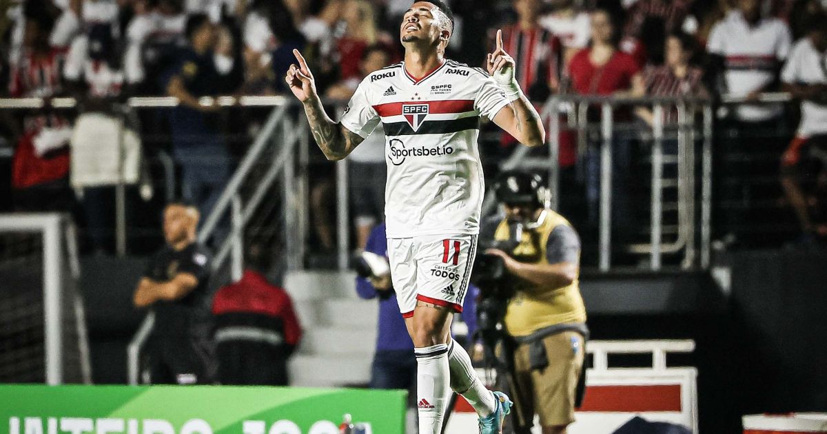 São Paulo vence América-MG na partida de ida das quartas da Copa do ...