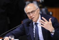 PT rejeita prévias de Eduardo Suplicy contra Marta e PSOL não vai se envolver no debate, dizem fontes