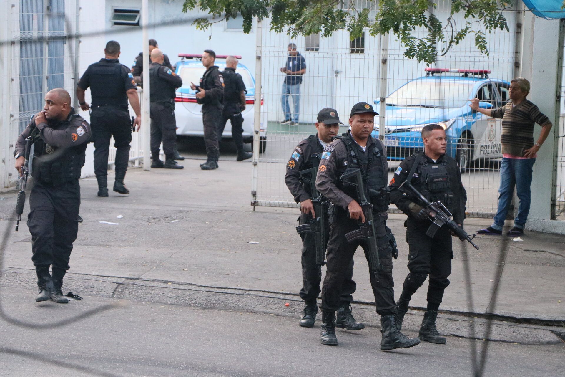 Tiroteio e mortos em operação conjunta das Polícias Civil e Militar no Complexo do Alemão