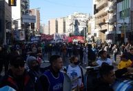 Movimentos sociais e sindicalistas protestam contra governo na Argentina