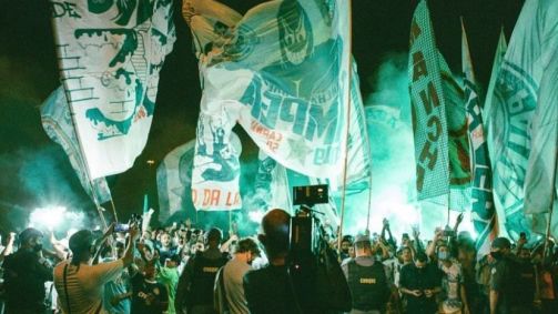 Bandeira Mastro Estádio Palmeiras