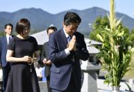 Shinzo Abe nasceu em uma família de primeiros-ministros japoneses