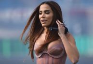 Anitta é internada novamente em São Paulo e desfalca Farofa da Gkay