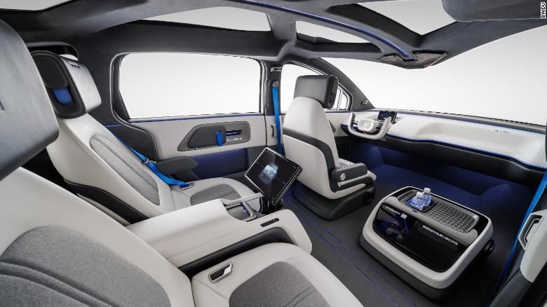 Carro elétrico autônomo com volante removível, / Qian Jin / Baidu / Divulgação