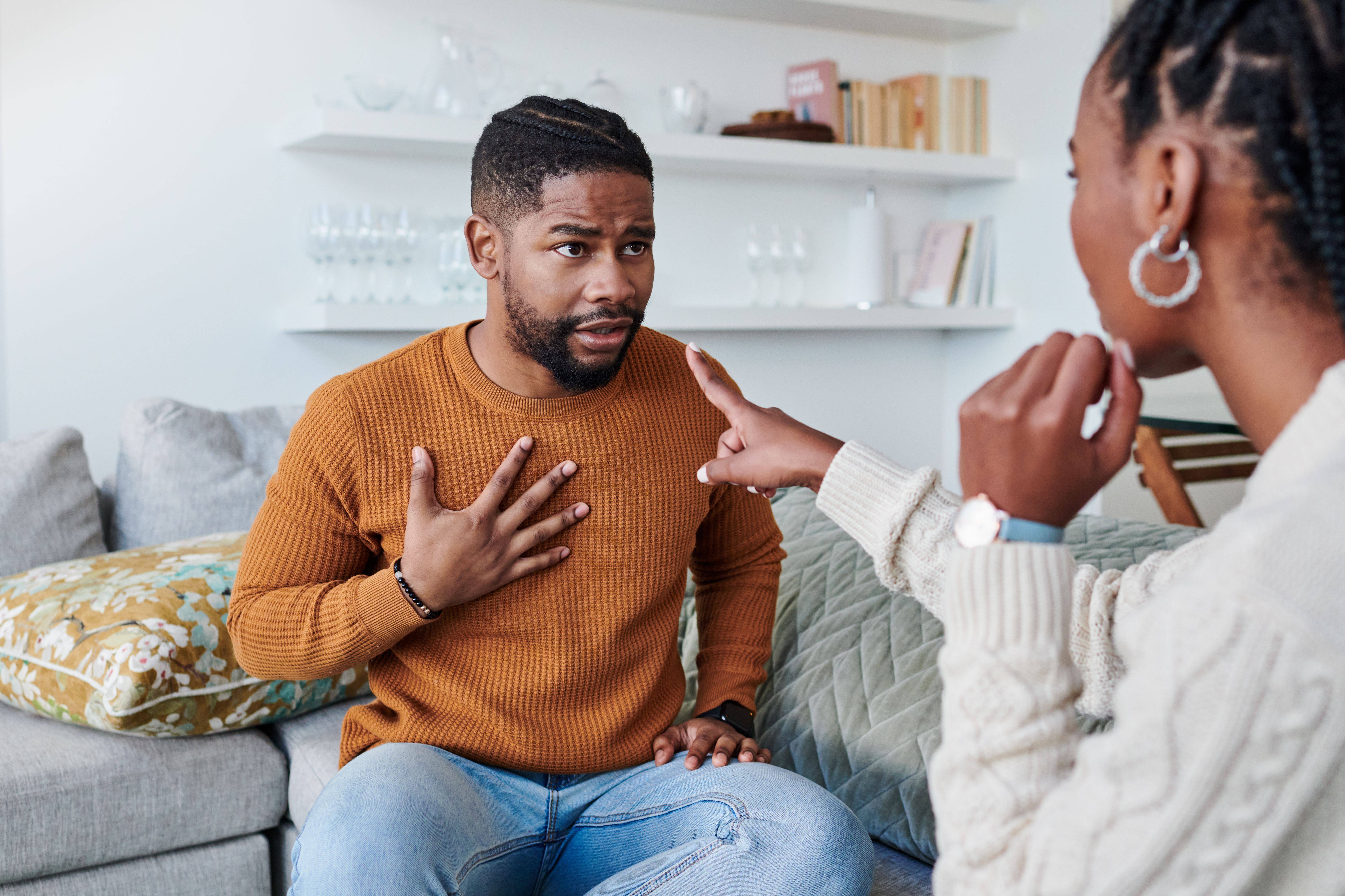 briga discussão casal relacionamento namoro casamento comportamento getty raiva