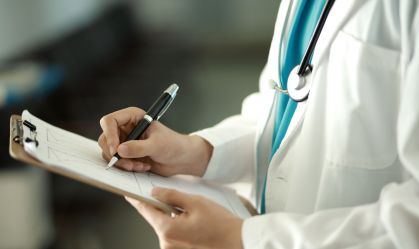 Covid-19 pode baixar níveis de testosterona, afetando espermatozoides, diz estudo
