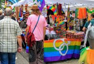 Velhice traz “complexidade dupla” para a comunidade LGBTQIA+, diz especialista