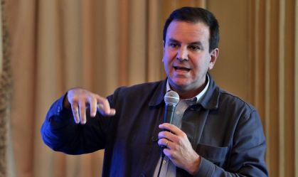 "Não vou deixar o Rio se transformar num centro de São Paulo", diz Eduardo Paes