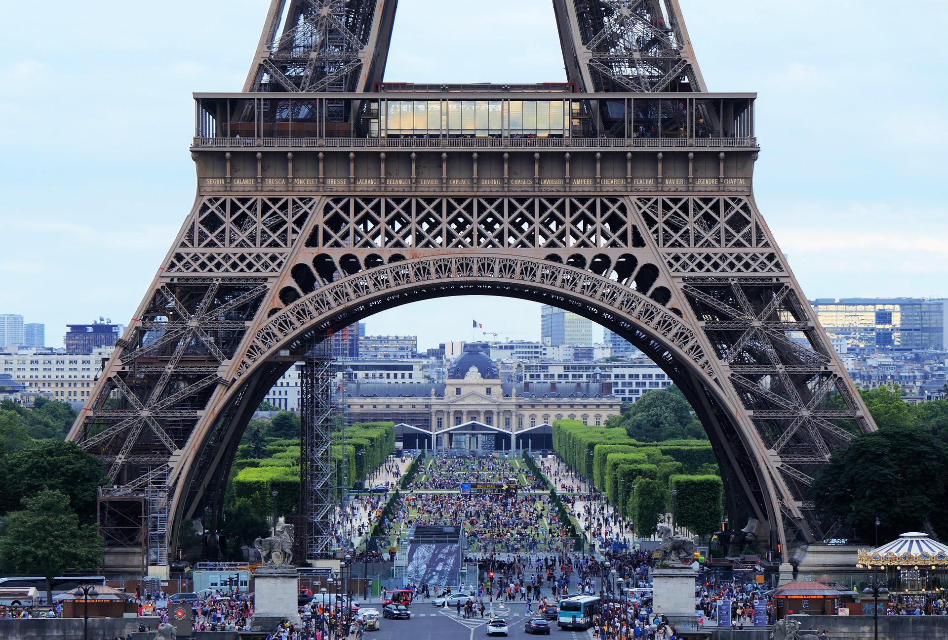 eiffel-tower-g8255d3dc3_1920