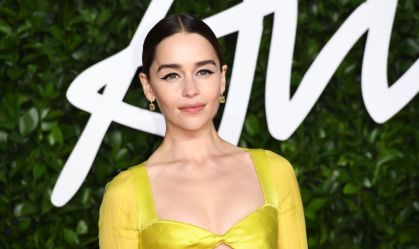 Emilia Clarke diz que partes de seu cérebro não funcionam após aneurismas