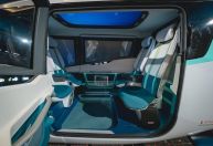 Subsidiária da Embraer apresenta design da cabine de ‘carro voador’ previsto para 2026