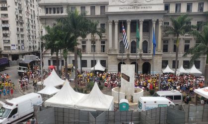 Organizadores de carta pela democracia divulgam vídeo em que artistas leem documento