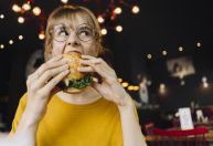 O que aprendemos sobre comida, transtornos e alimentação saudável em 2023
