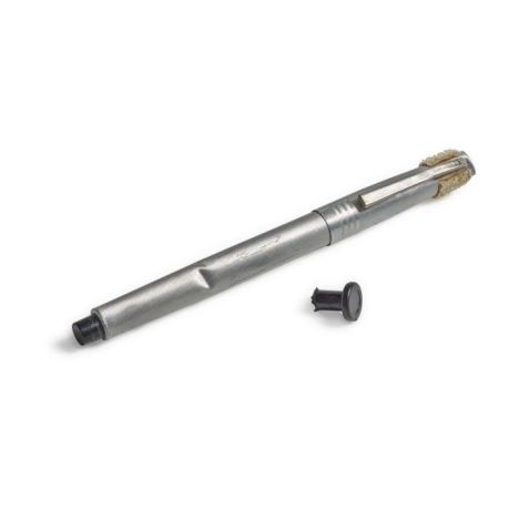 O interruptor do disjuntor quebrado que quase condenou a missão - e a caneta hidrográfica que Aldrin usou para acender o motor do módulo lunar Eagle. / Sotheby's