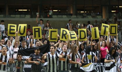 Pelas viradas épicas, grito de "eu acredito" ganhou força entre a torcida do Atlético-MG em 2014
