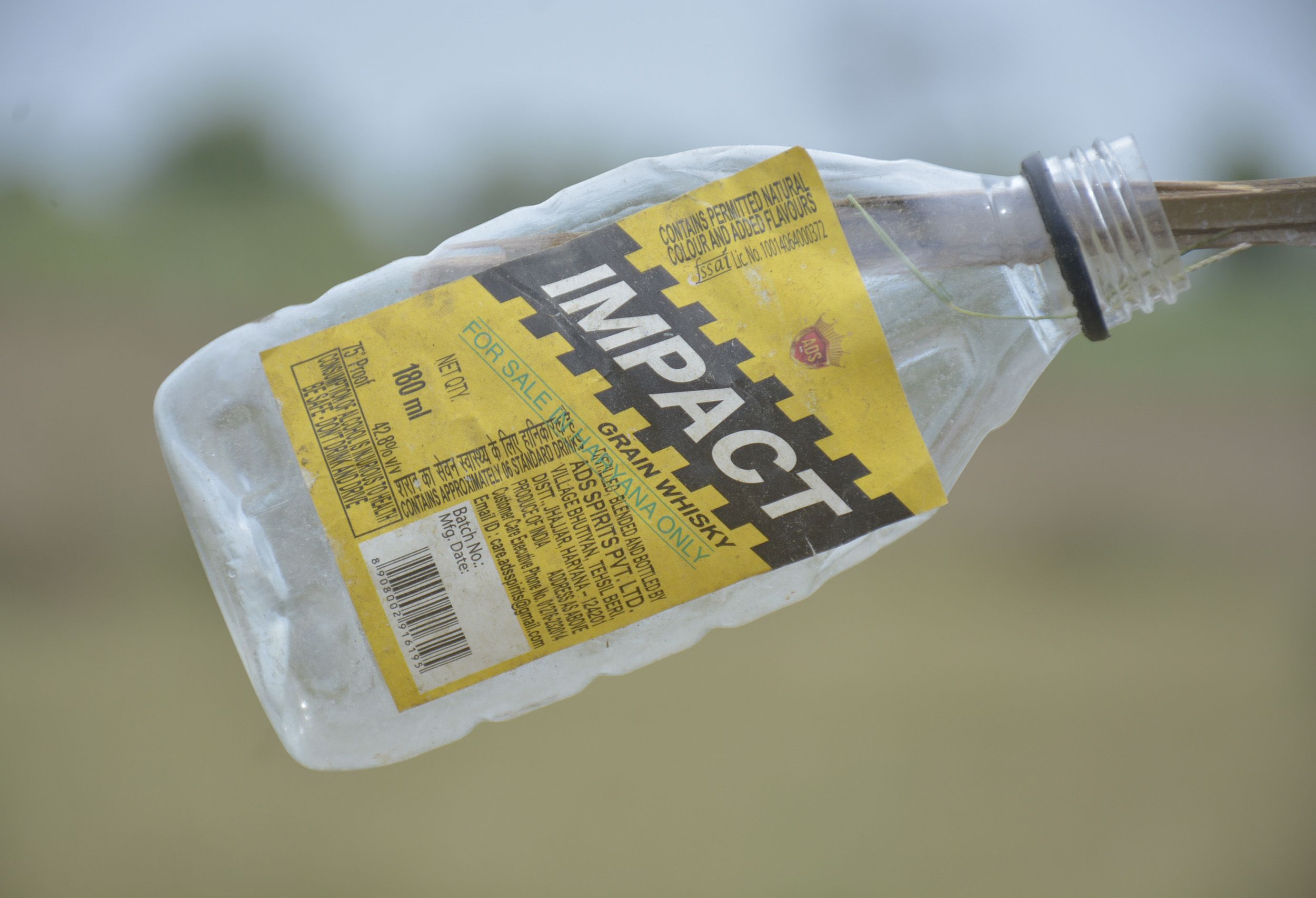 Índia - consumo de álcool ilegal