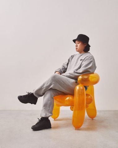 Segundo o artista, os móveis "não estouram" com o peso / Seungjin Yang