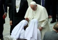 Papa nomeia mulheres para comitê consultivo de bispos pela primeira vez