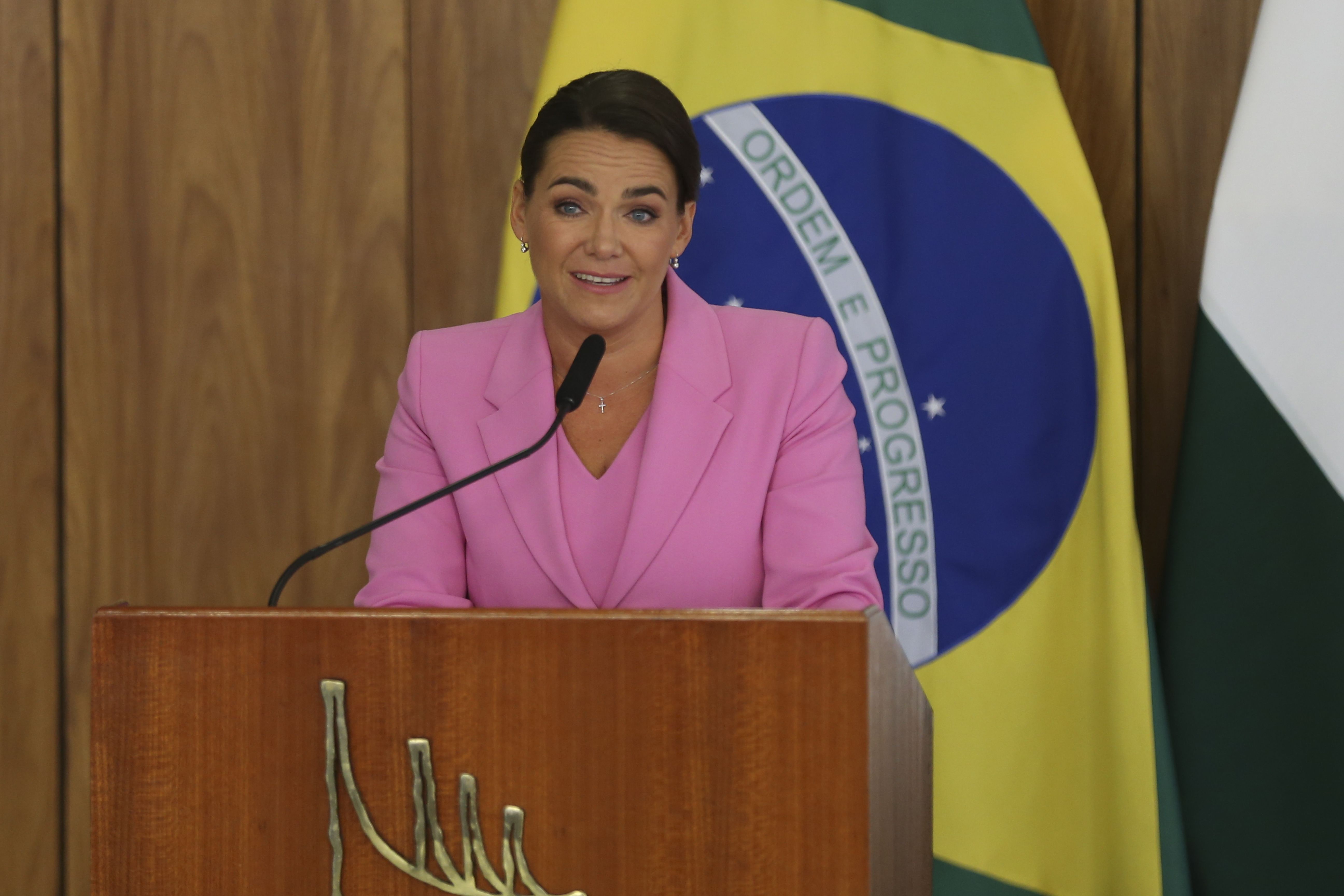 A presidente da Hungria, Katalin Novák , durante declaração à imprensa, no Palácio do Planalto