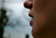 STF suspende julgamento sobre proibição de cigarros com sabor