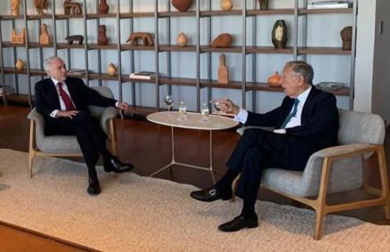 O ex-presidente Michel Temer encontrou nesta segunda-feira (4) o presidente de Portugal, Marcelo Rebelo