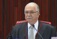 Críticas às urnas tentam ‘tirar dos brasileiros a certeza de que seu voto é válido’, diz Fachin