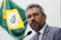Tarifaço de Trump: CE aprova compra de insumos e mais ações de contingência