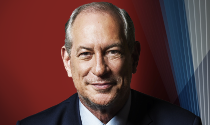 Waack entrevista Ciro Gomes em série com presidenciáveis