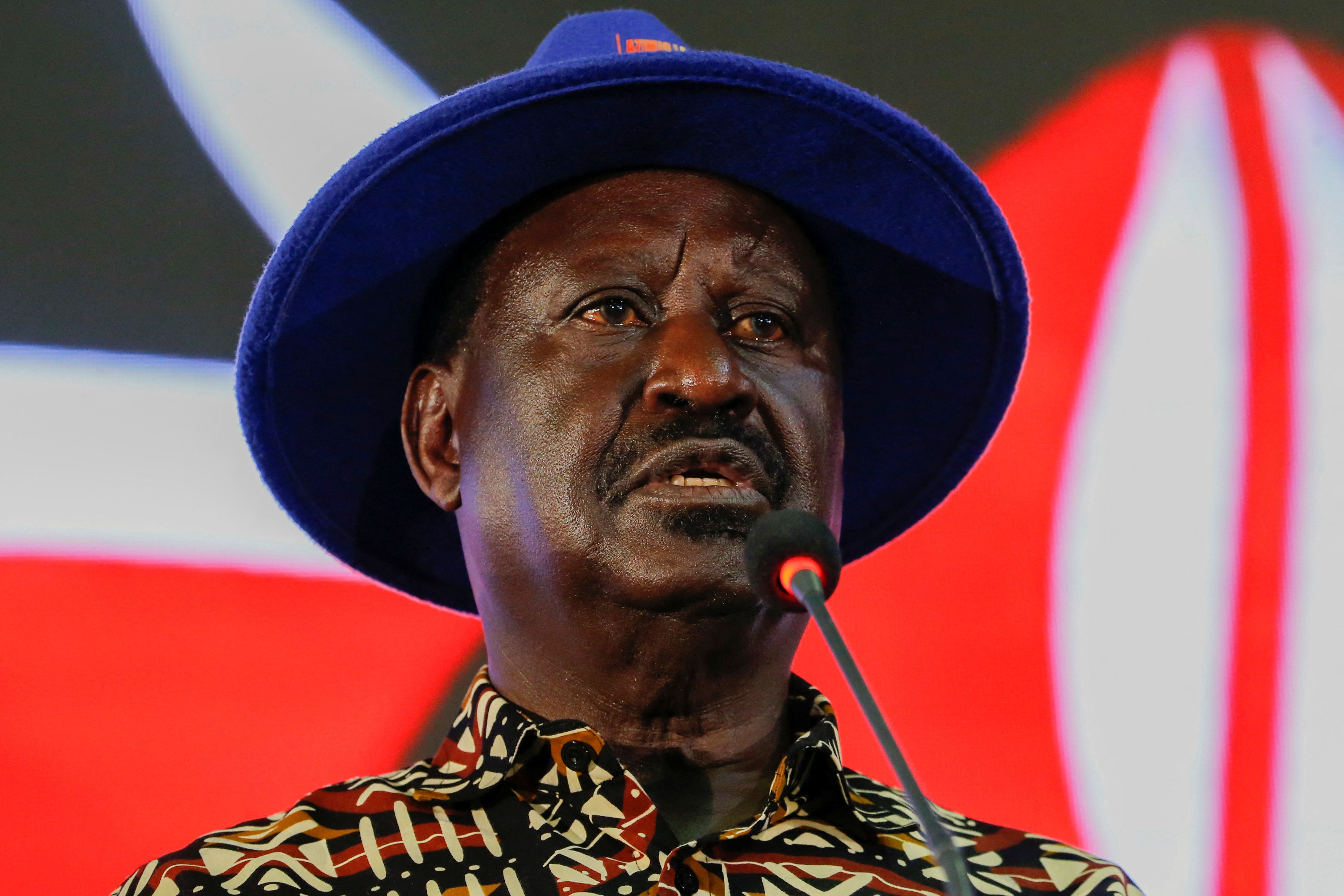 Líder da oposição do Quênia, Raila Odinga, faz discurso