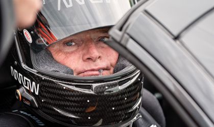 Saiba como a ciência permitiu que ex-piloto tetraplégico da Indy voltasse a correr