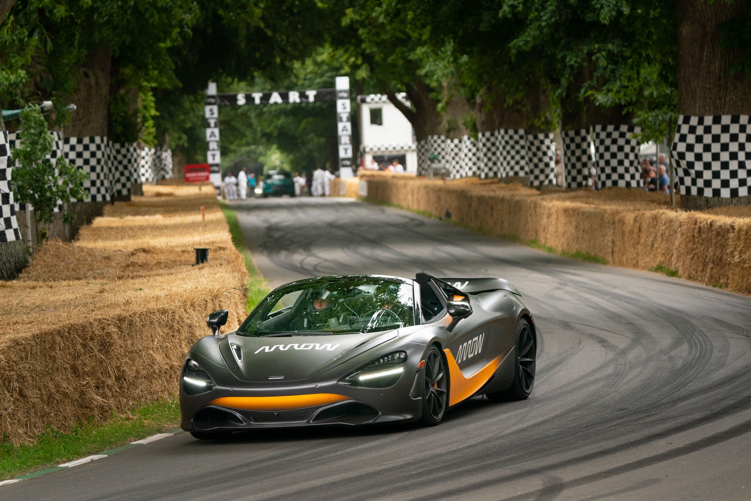 Schmidt correu com sua McLaren no Goodwood Festival of Speed. / Scott Robinson