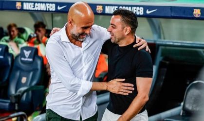 Xavi e Guardiola se enfrentam pela primeira vez como treinadores