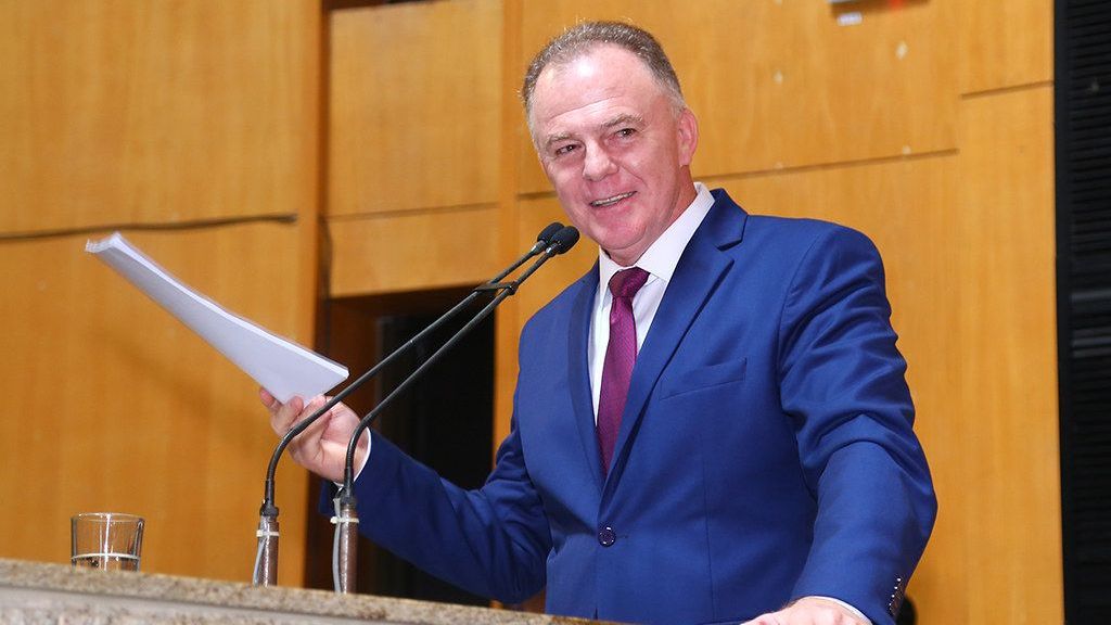 Renato Casagrande é o candidato ao governo do Espírito Santo pelo PSB