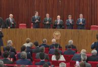 Posse de Moraes no TSE teve presença de 40 embaixadores; veja lista de países