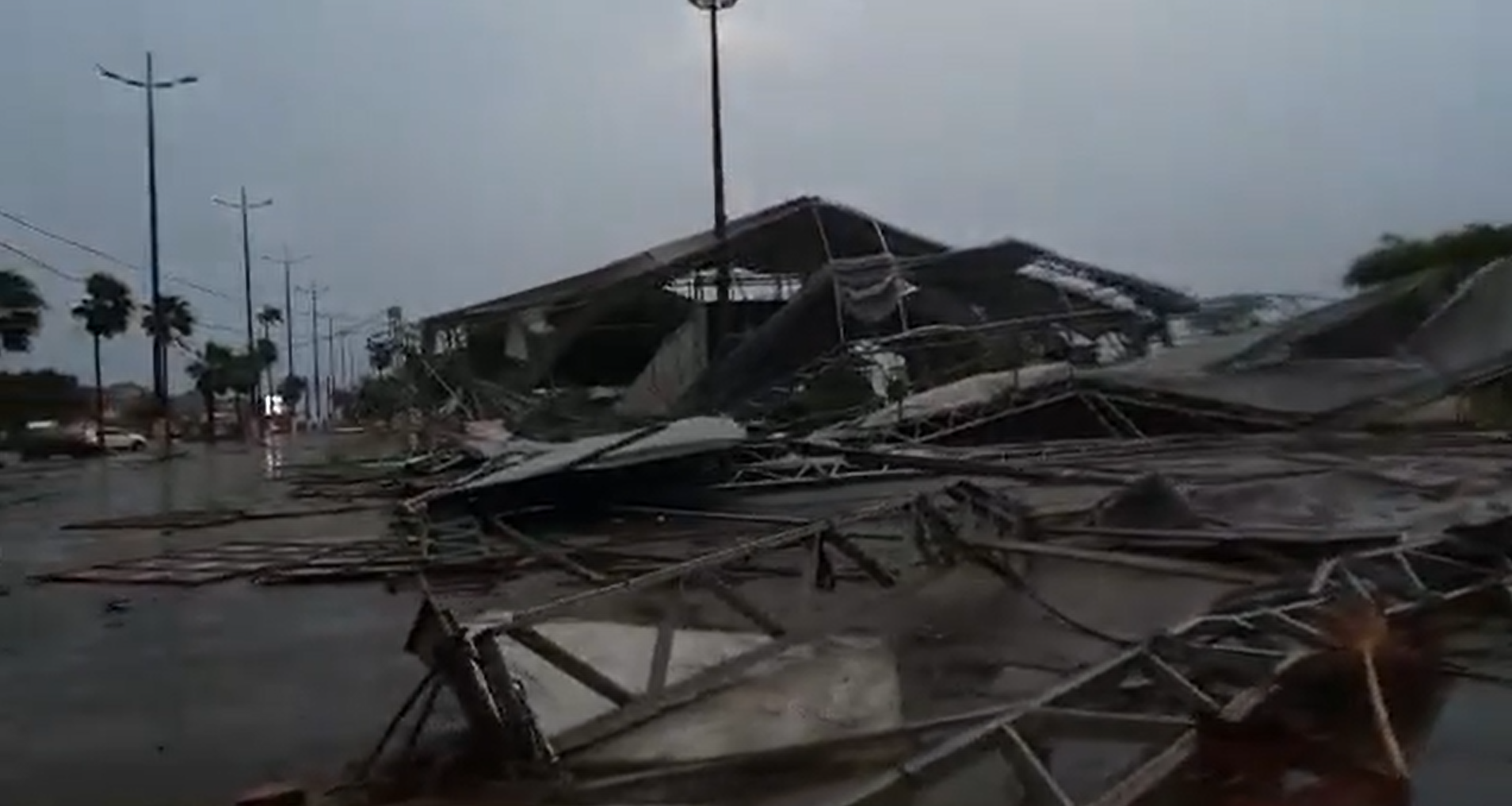 A passagem de um ciclone extratropical causou estragos em São Sebastião