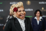 Morre atriz de ‘Barrados no Baile’ Denise Dowse, aos 64 anos