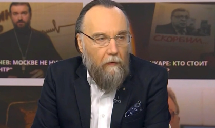 "Guru" de Putin culpa a Ucrânia pela morte da filha