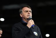 Bolsonaro chama de “cara de pau” e “sem caráter” quem assinou carta pela democracia