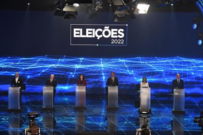 Candidatos à Presidência participam do 1º debate eleitoral