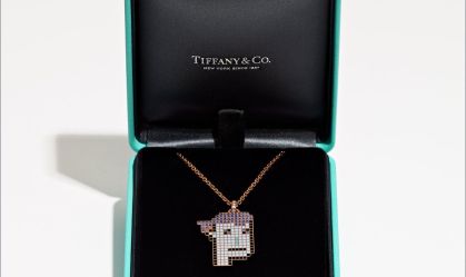 Tiffany vende pingentes personalizados de Cryptopunks chamados "NFTiff" por US$ 50 mil