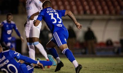 Narrador relata tentativa de invasão à cabine de transmissão da rádio durante Londrina x Cruzeiro