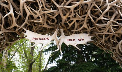 O que é o Jackson Hole, encontro que reúne BCs de todo mundo em uma vila dos EUA