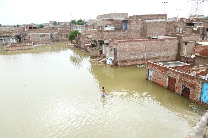 Vista aérea da colônia Al Shah após fortes chuvas de monção atingem Hyderabad, Paquistão, em 26 de julho de 2022 / Anadolu Agency via Getty Images
