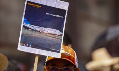 Argentina ordena apreensão de avião venezuelano a pedido dos EUA