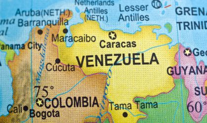 As relações entre Colômbia e Venezuela, vizinhos ao longo de uma fronteira de 2.341 quilômetros, estão estagnadas há anos