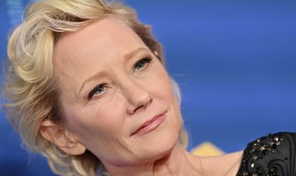 Atriz Anne Heche "não deve sobreviver", diz família após acidente de carro
