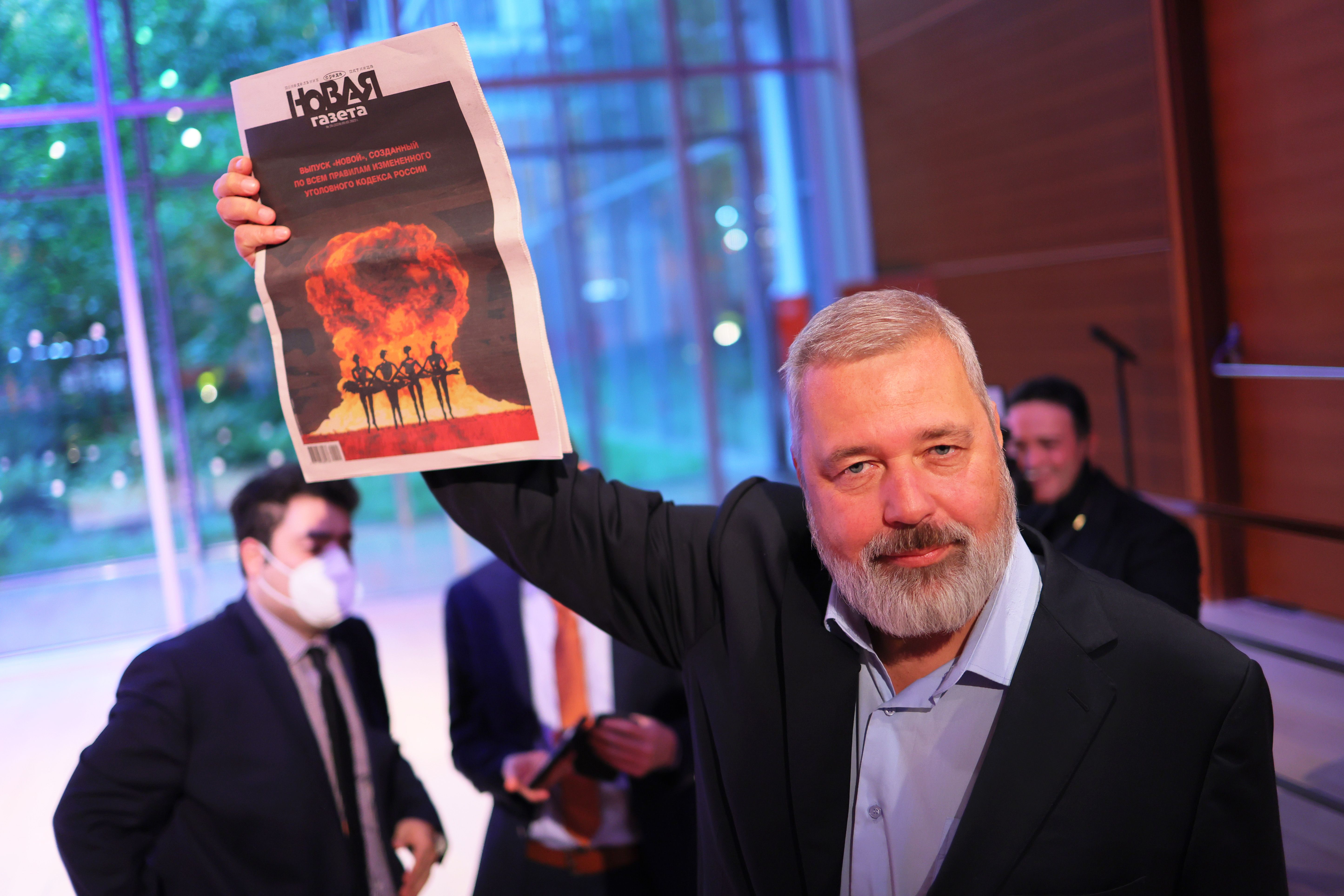 Russian Journalist Auctions Off Nobel Medal For Humanitarian Aid To Ukraine